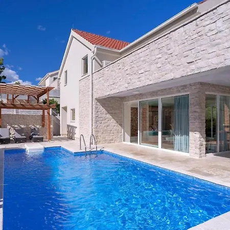 Style Sea Views Pool 빌라